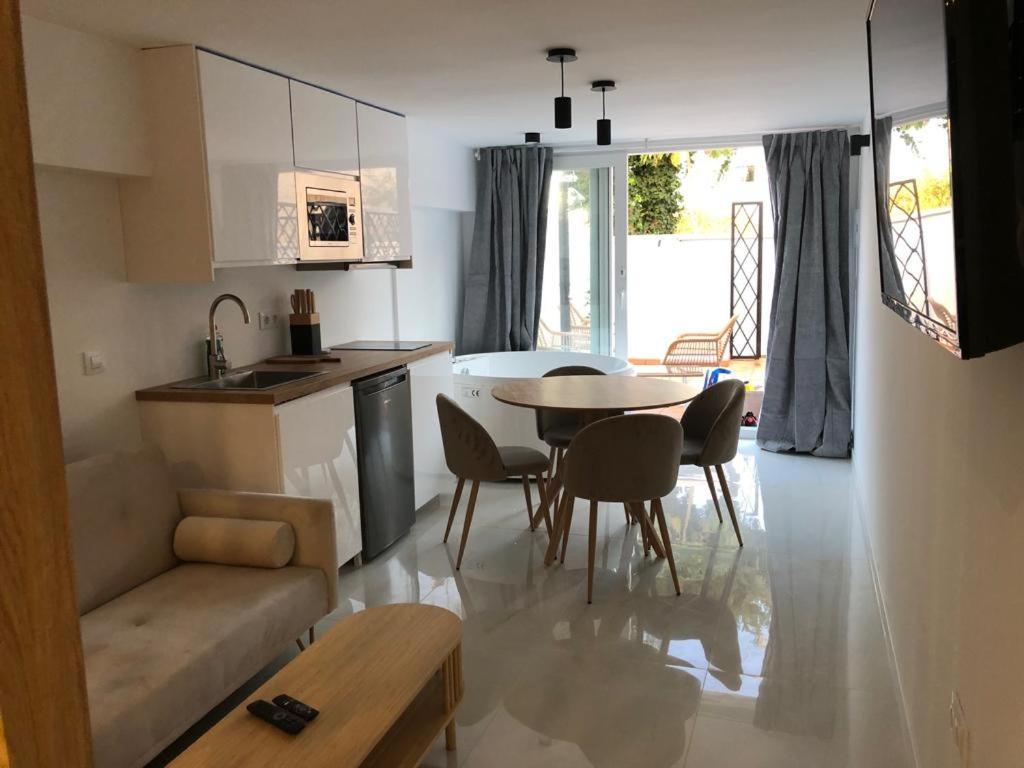Suite Playamar Con Jacuzzi Torremolinos Extérieur photo